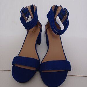 AEROSOLS MARTHA STEWART MID YEAR BLOCK HEEL SANDALS